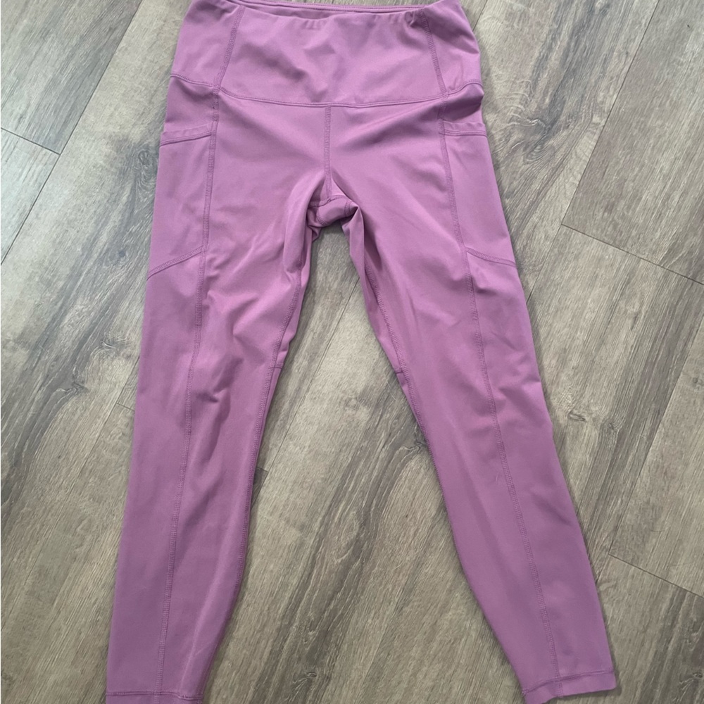 Pink athletic leggings